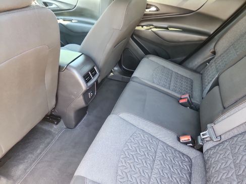 Used 2024 Chevrolet Equinox LT AWD/4WD image 13