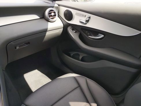 Used 2021 Mercedes-Benz GLC 300 image 14