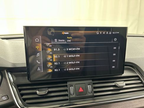 Certified 2023 Audi Q5 2.0T Premium Plus w/ Premium Plus Package AWD/4WD image 15