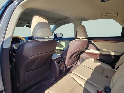 Used 2019 Lexus RX 350 FWD w/ Navigation Package image 14