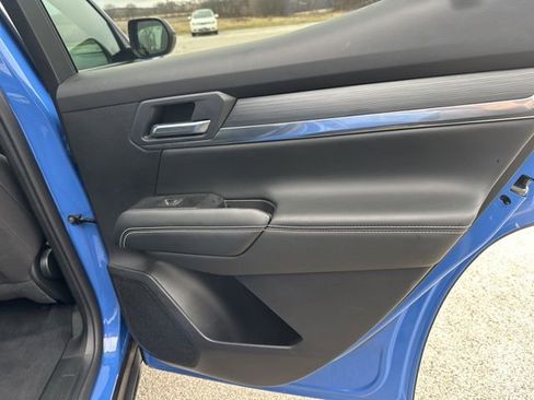 Used 2025 GMC Terrain Elevation image 43