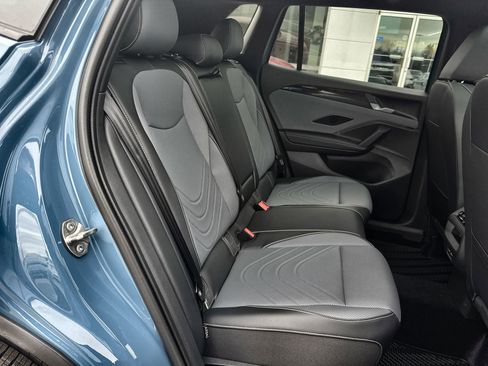 New 2026 Volkswagen Tiguan SE R-Line image 28