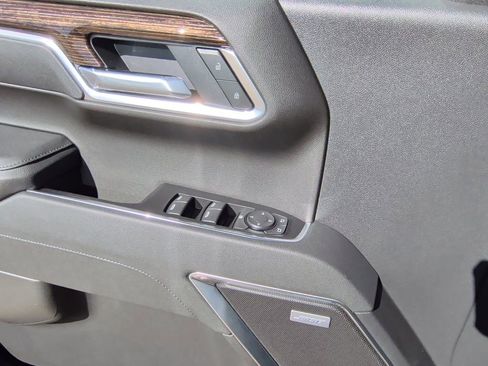 New 2026 GMC Sierra 1500 Elevation w/ Preferred Package image 11