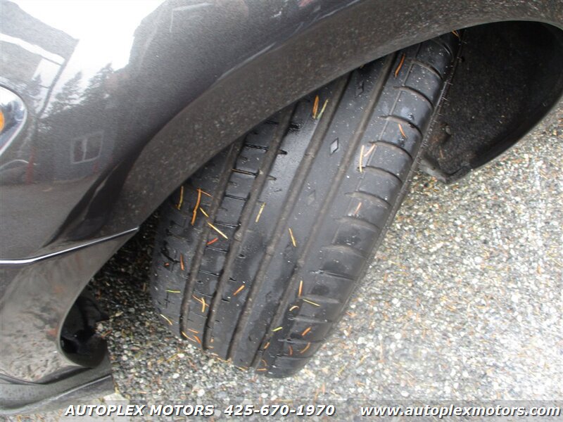 Used 2011 Maserati GranTurismo Convertible RWD image 39
