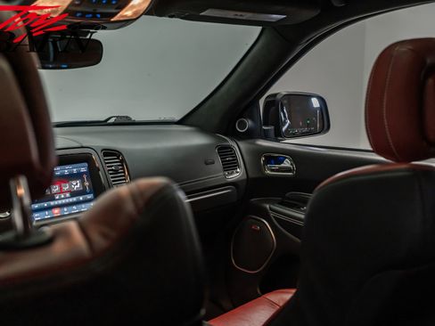 Used 2018 Dodge Durango SRT w/ SRT Interior Appearance Group image 46