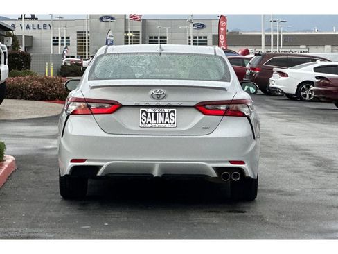 Certified 2023 Toyota Camry SE image 5