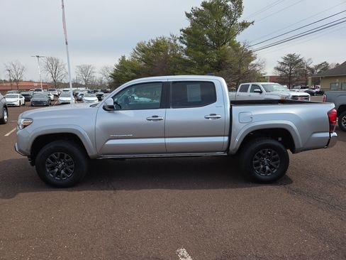 Used 2023 Toyota Tacoma SR5 image 6