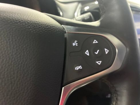 Used 2023 Chevrolet Traverse High Country w/ LPO, Floor Liner Package AWD/4WD image 24