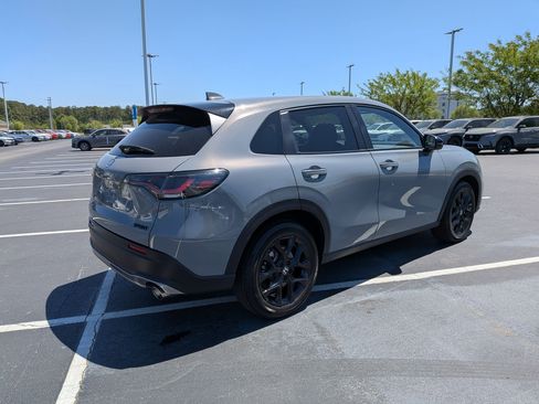 Used 2025 Honda HR-V Sport image 3