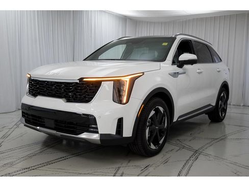New 2025 Kia Sorento SX Prestige image 3