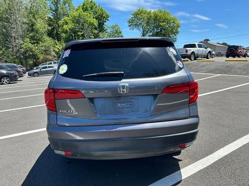 Used 2016 Honda Pilot EX image 6