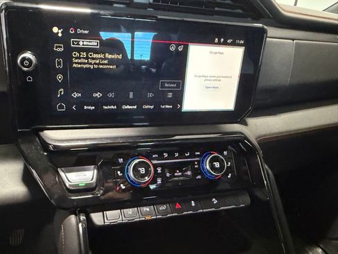 Used 2024 GMC Sierra 2500 AT4 w/ AT4 Premium Plus Package image 16