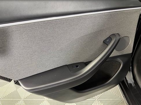 Used 2025 Tesla Model 3 Long Range RWD image 27