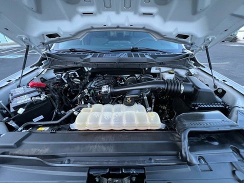 Used 2022 Ford F150 XL w/ Trailer Tow Package image 10