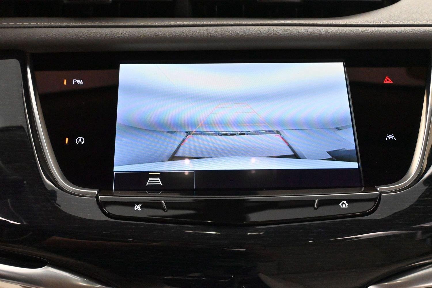 Certified 2024 Cadillac XT6 Premium Luxury AWD/4WD image 24