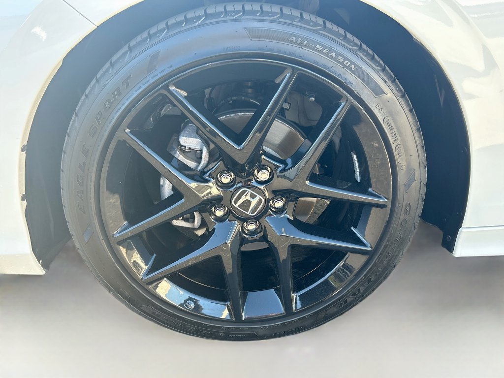 Certified 2025 Honda Civic Sport image 28
