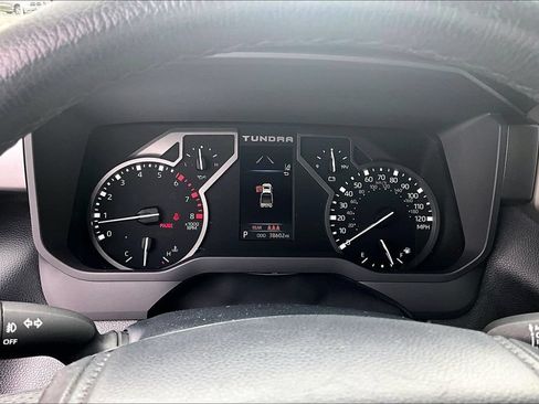 Used 2022 Toyota Tundra SR5 w/ TRD Off-Road Package AWD/4WD image 9
