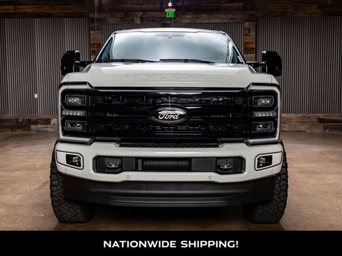 Used 2024 Ford F250 Platinum image 4