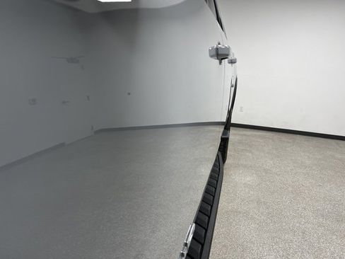 Used 2025 GMC Sierra 2500 AT4 w/ AT4 Premium Plus Package image 13