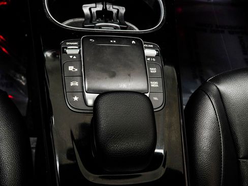 Used 2022 Mercedes-Benz A 220 image 22