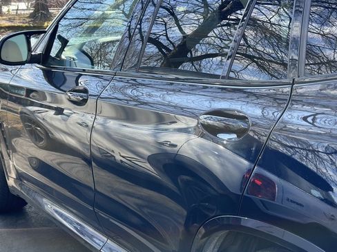 Certified 2023 BMW X3 M40i w/ Premium Package image 11