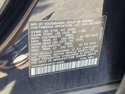 Certified 2023 Volkswagen ID.4 Pro S Plus image 37