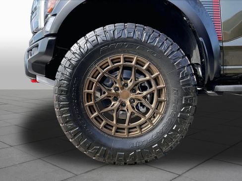 Used 2025 Ford F150 Raptor w/ Equipment Group 803A Raptor R AWD/4WD image 11