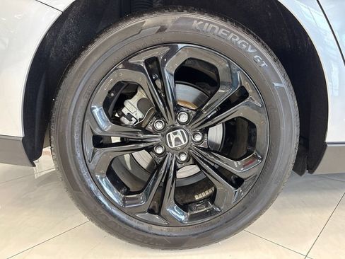 Used 2025 Honda Accord SE image 39