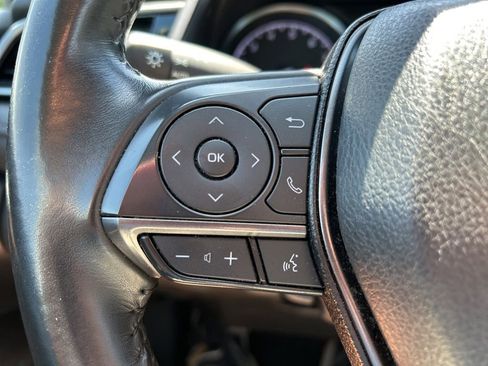 Used 2023 Toyota Camry SE image 20