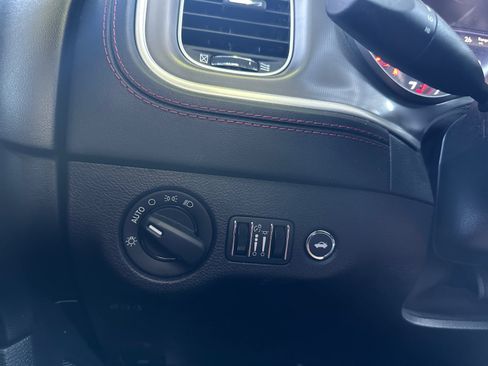 Used 2022 Dodge Charger Scat Pack RWD image 19