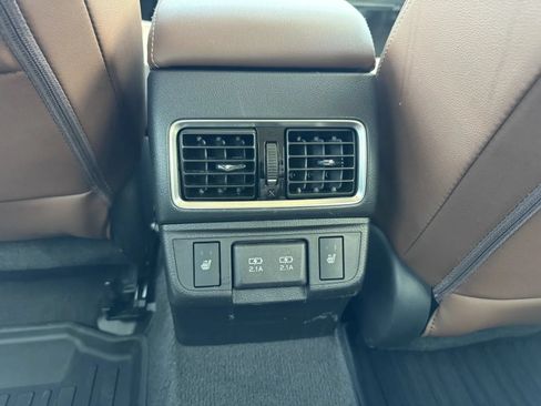 Used 2019 Subaru Outback 3.6R Touring w/ Popular Package #3A AWD/4WD image 35