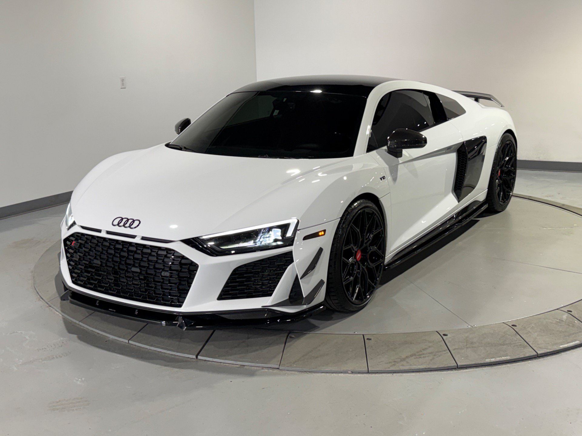 Used 2021 Audi R8 V10 performance AWD/4WD image 5