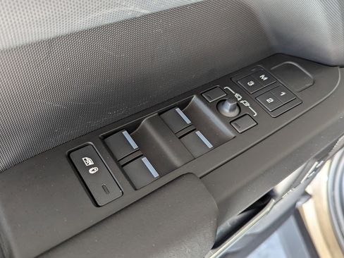 Certified 2025 Land Rover Defender 110 S image 12