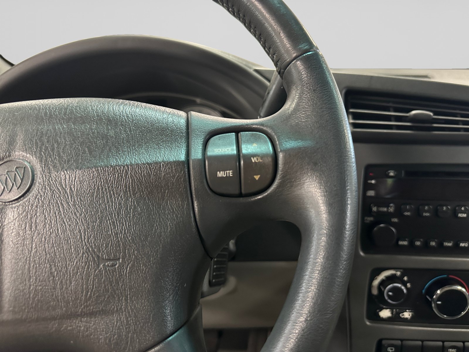 Used 2004 Buick Rendezvous 2WD image 28
