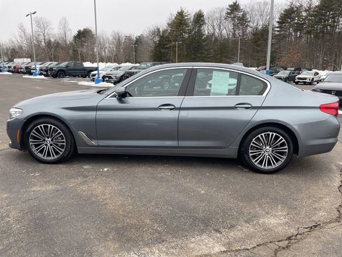 Used 2017 BMW 530i xDrive image 3