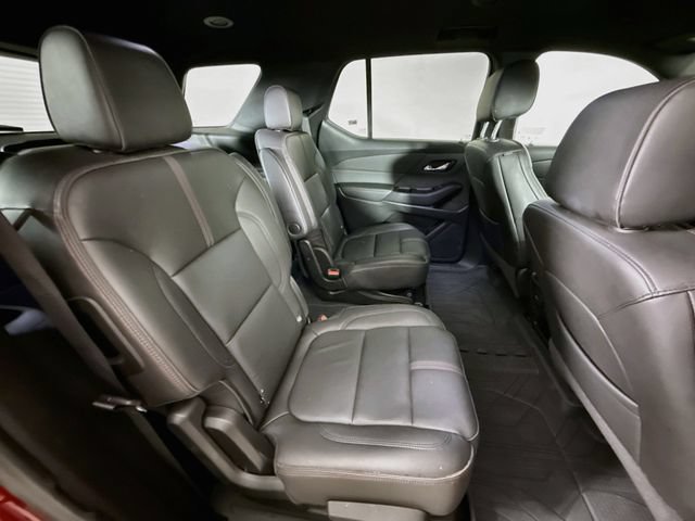 Used 2023 Chevrolet Traverse RS w/ LPO, Floor Liner Package FWD image 29