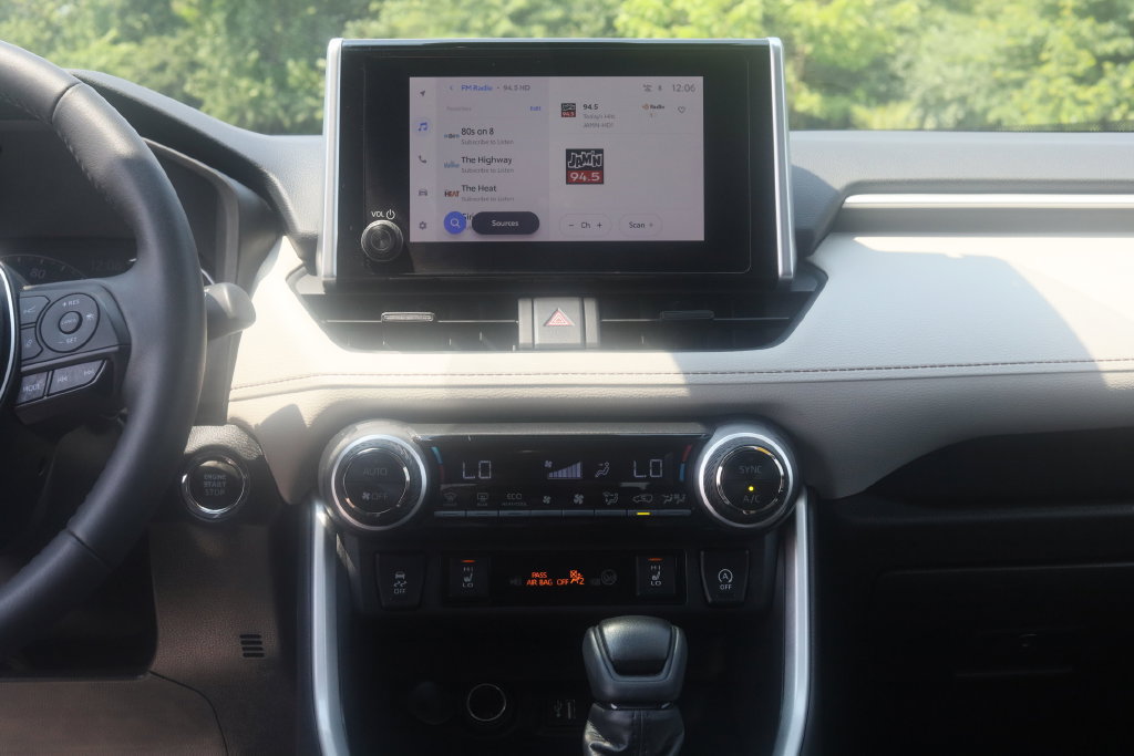 Certified 2024 Toyota RAV4 XLE w/ Convenience Package AWD/4WD image 25
