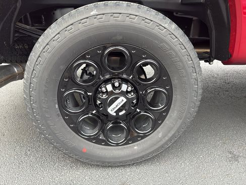 New 2026 Ford F250 XLT w/ XLT Premium Package image 10