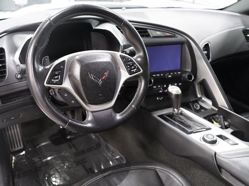 Used 2014 Chevrolet Corvette Stingray Coupe RWD image 11