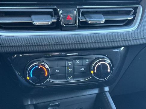 New 2026 Chevrolet TrailBlazer LT FWD image 25