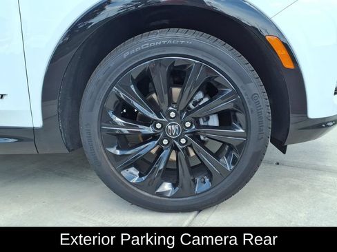 Used 2025 Buick Envista Sport Touring w/ Convenience I Package FWD image 9