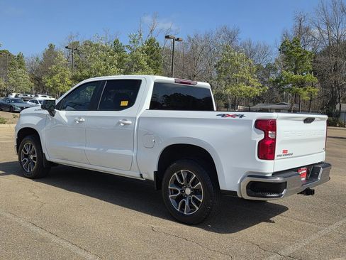 Used 2022 Chevrolet Silverado 1500 LT w/ Protection Package image 3