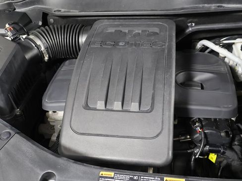Used 2017 Chevrolet Equinox LT w/ Convenience Package FWD image 13