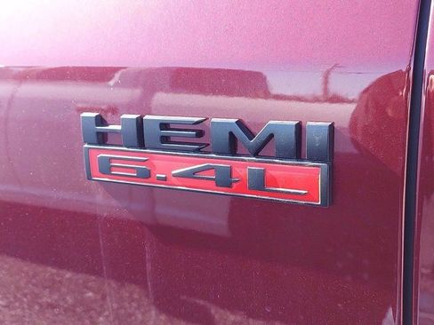 Used 2022 RAM 2500 Big Horn w/ Night Edition image 7