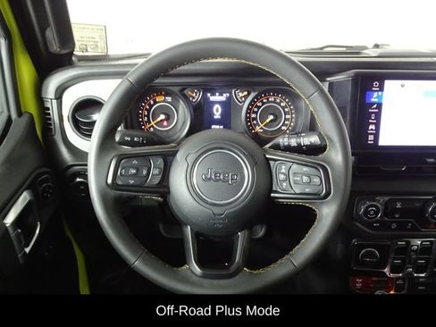 Used 2024 Jeep Wrangler Unlimited Sport AWD/4WD image 18