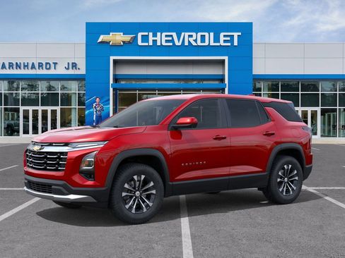 New 2026 Chevrolet Equinox LT image 3