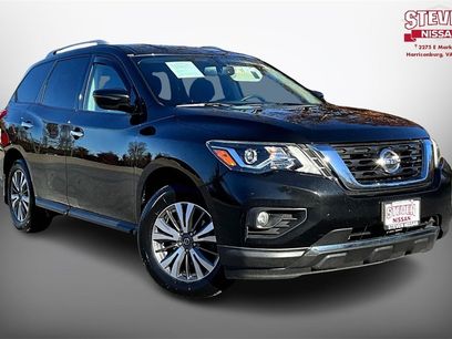 Used 2019 Nissan Pathfinder SV