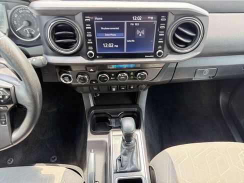 Used 2023 Toyota Tacoma TRD Sport AWD/4WD image 11