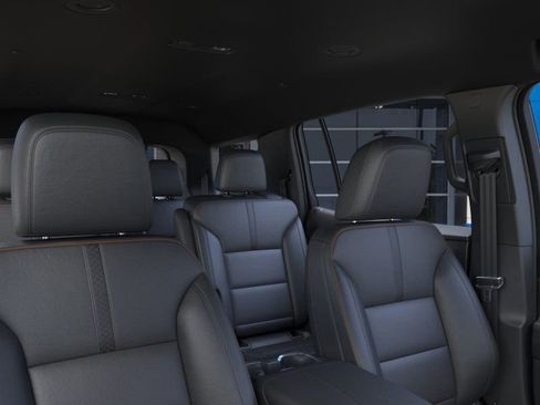 New 2026 Chevrolet Traverse High Country image 25