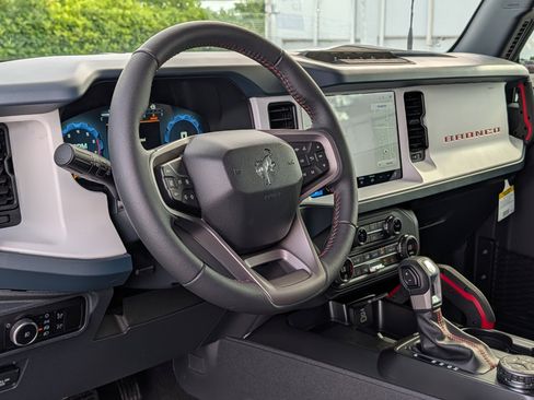 New 2026 Ford Bronco Heritage Edition AWD/4WD image 22